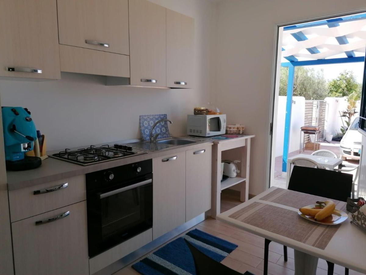 B&B Santorini ชีนิซี ภายนอก รูปภาพ