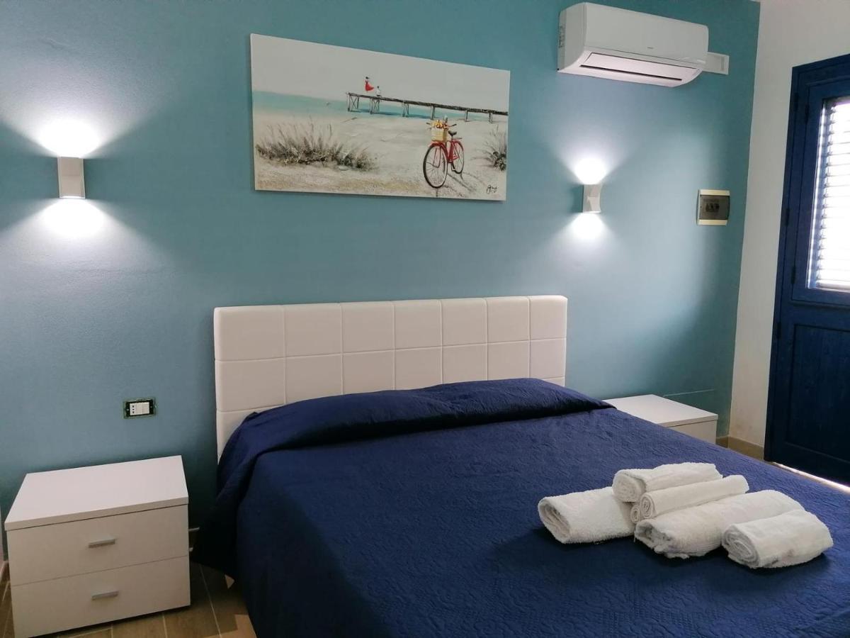 B&B Santorini ชีนิซี ภายนอก รูปภาพ